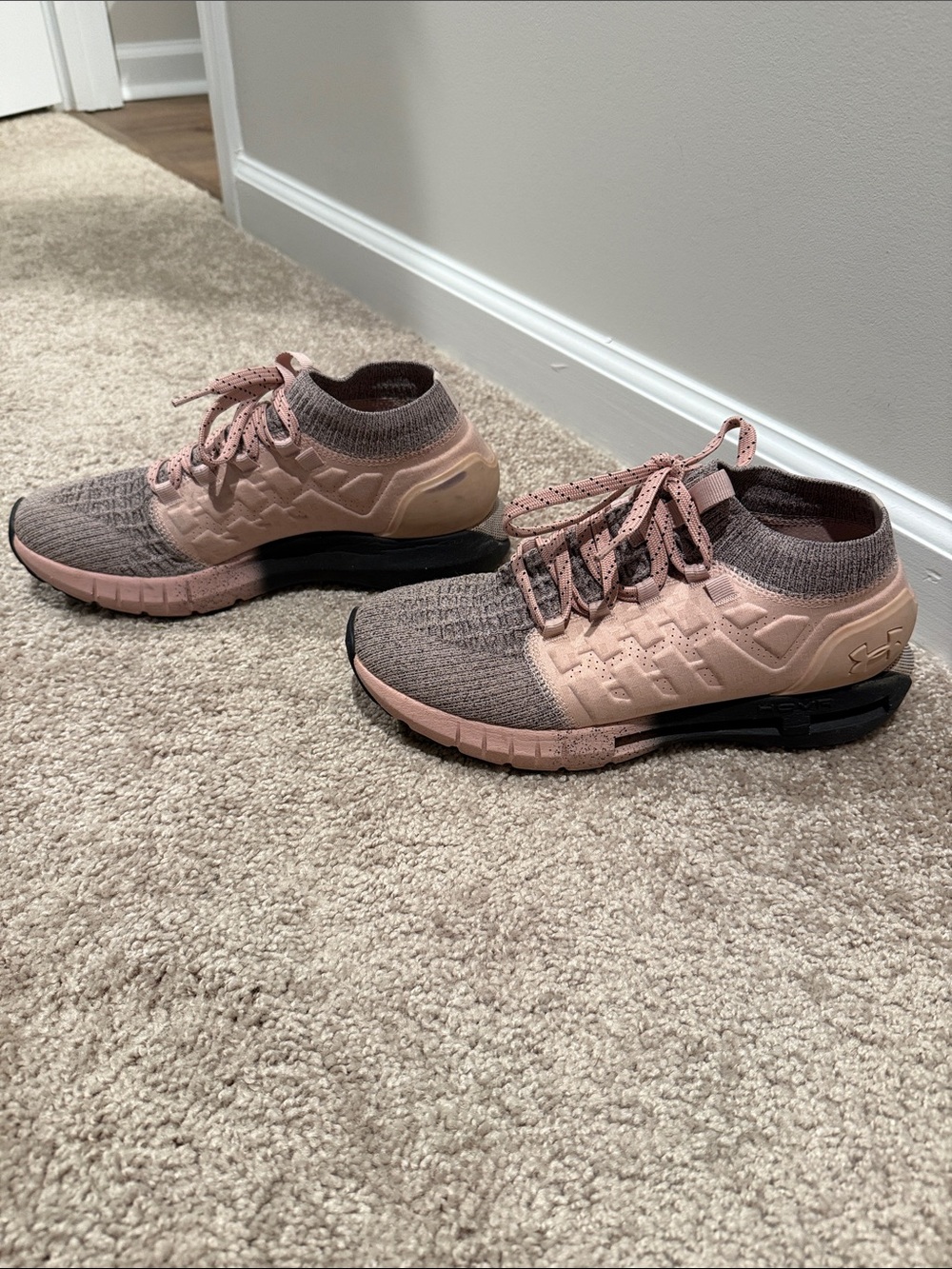 Under Armour Women’s Pink HOVR Sneaker